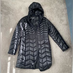 Kenneth Cole medium coat black